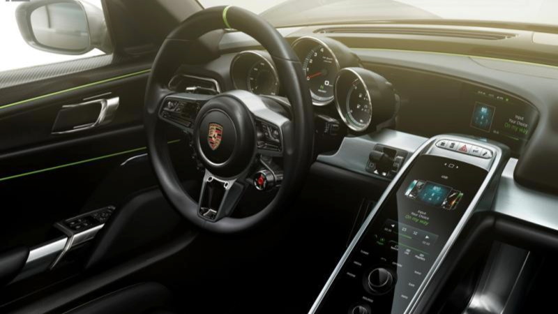 Illustration for article titled Leaked Brochure Shows Off Porsche's 800 Horsepower 78 MPG Hybrid 918 Spyder